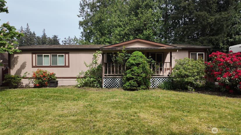 Property photo for 18621 Smokey Point Boulevard, Arlington photo 17