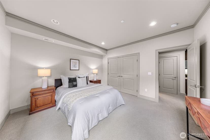 Property photo for 8451 SE 44th Street, Mercer Island photo 36