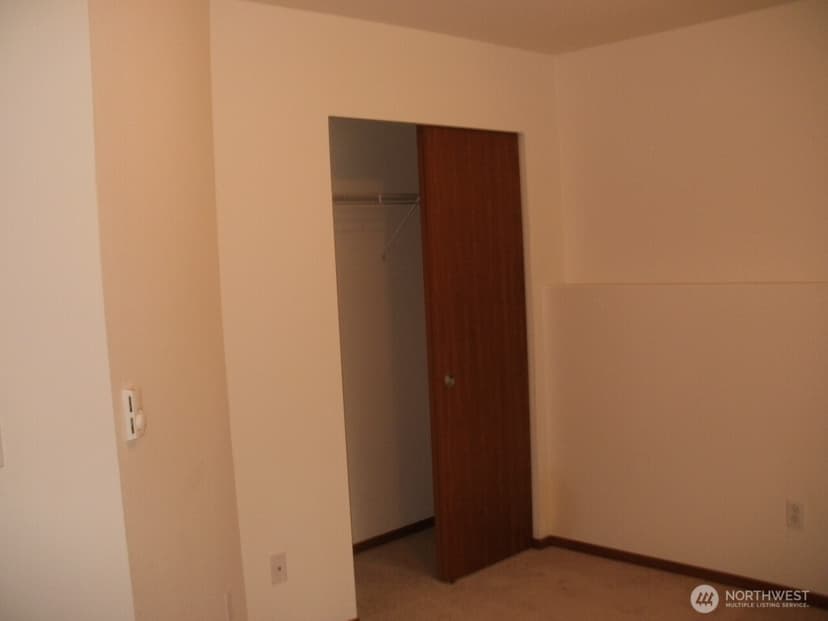 Property photo for 7229 Vandermark Road E, Bonney Lake photo 15