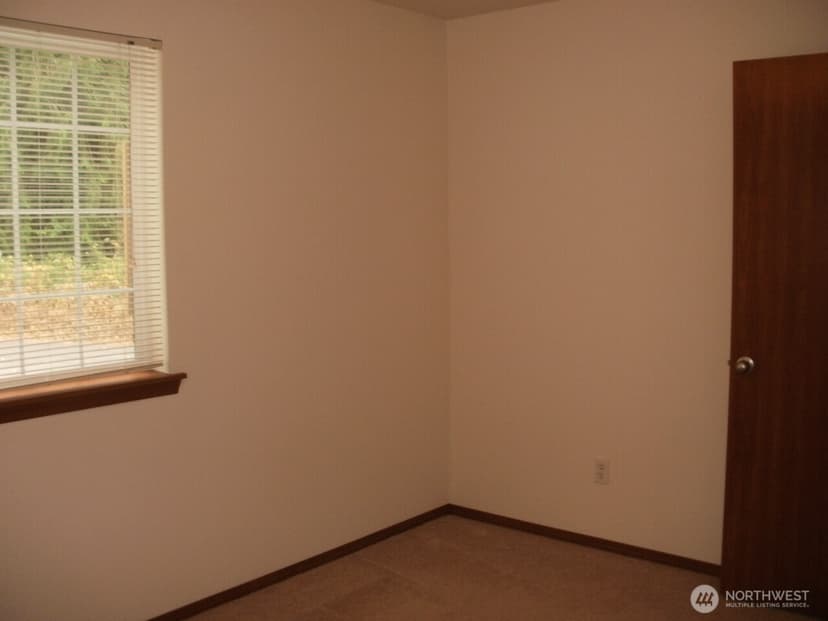 Property photo for 7229 Vandermark Road E, Bonney Lake photo 16