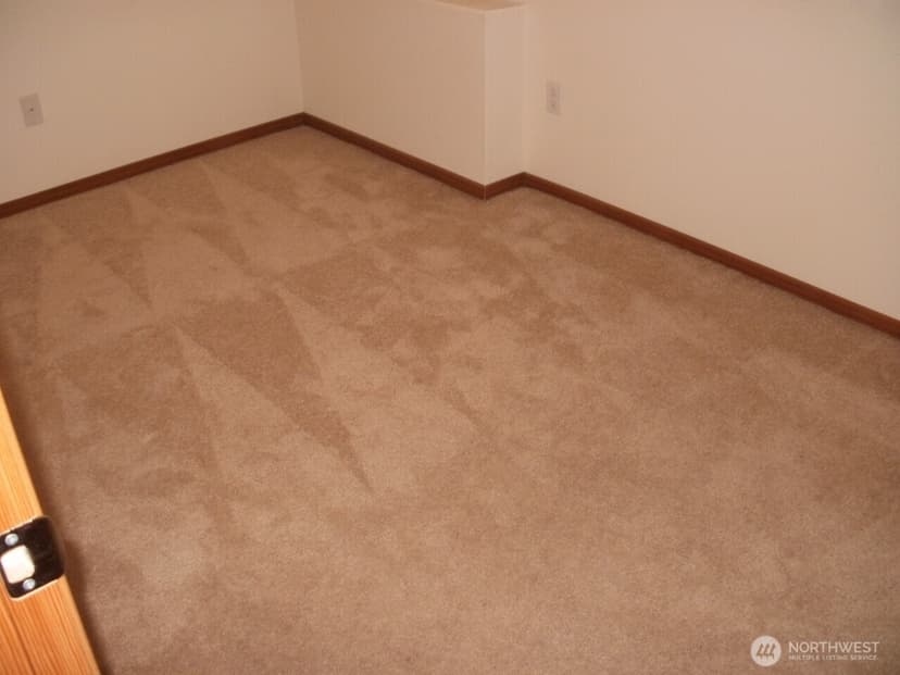 Property photo for 7229 Vandermark Road E, Bonney Lake photo 14