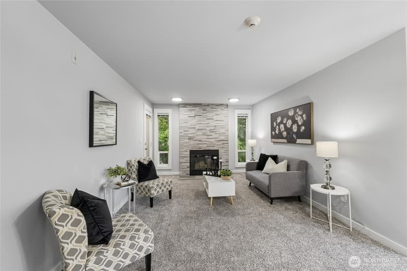 Property photo for 20824 70th Avenue W #6, Lynnwood photo 3