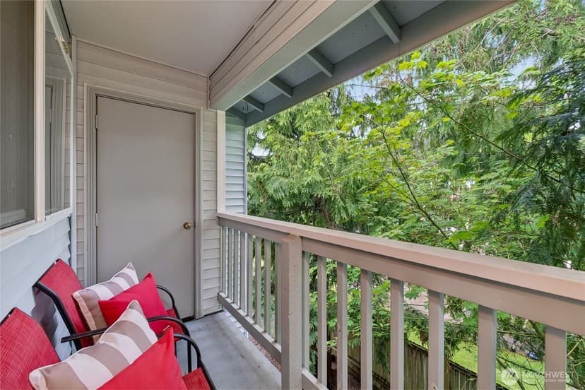Property photo for 20824 70th Avenue W #6, Lynnwood photo 20