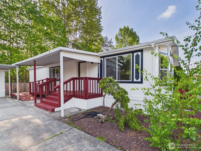Property photo for 9711 12th Avenue Ct E #1, Tacoma photo 2