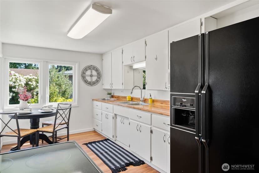 Property photo for 12022 2nd Avenue SW, Seattle photo 33