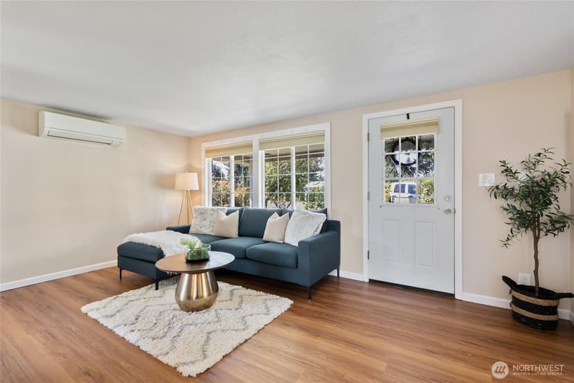 Property photo for 12022 2nd Avenue SW, Seattle photo 11