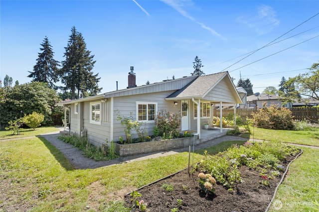 Property photo for 12022 2nd Avenue SW, Seattle photo 2