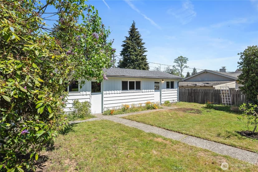 Property photo for 12022 2nd Avenue SW, Seattle photo 3