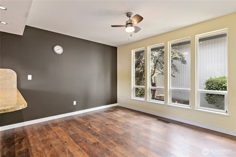 Property photo for 3601 70th Avenue W, University Place photo 11