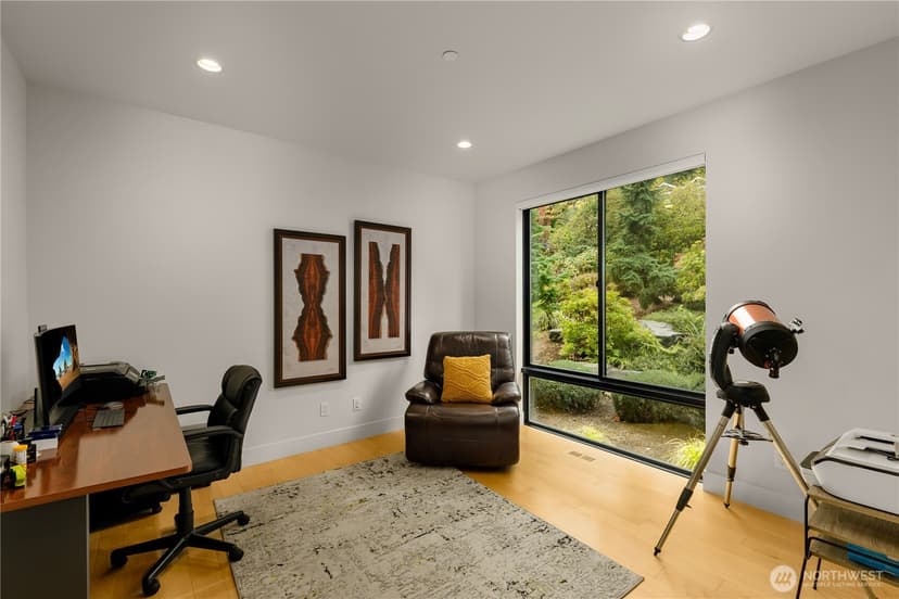 Property photo for 7002 93rd Avenue SE, Mercer Island photo 19