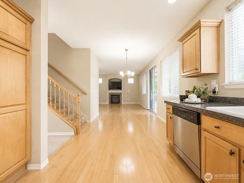 Property photo for 17749 110th Place SE, Renton photo 8