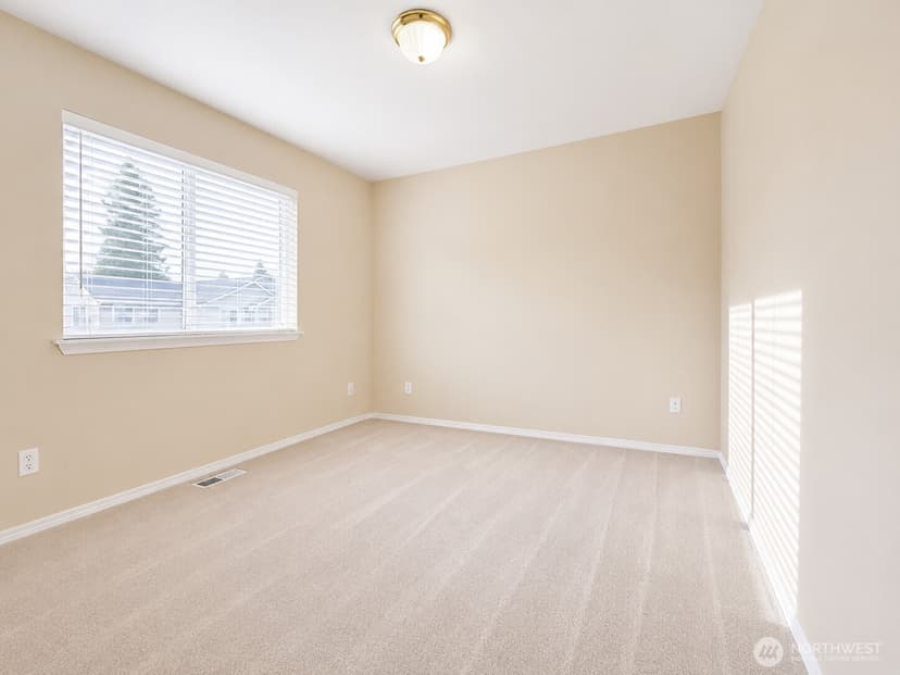 Property photo for 17749 110th Place SE, Renton photo 22