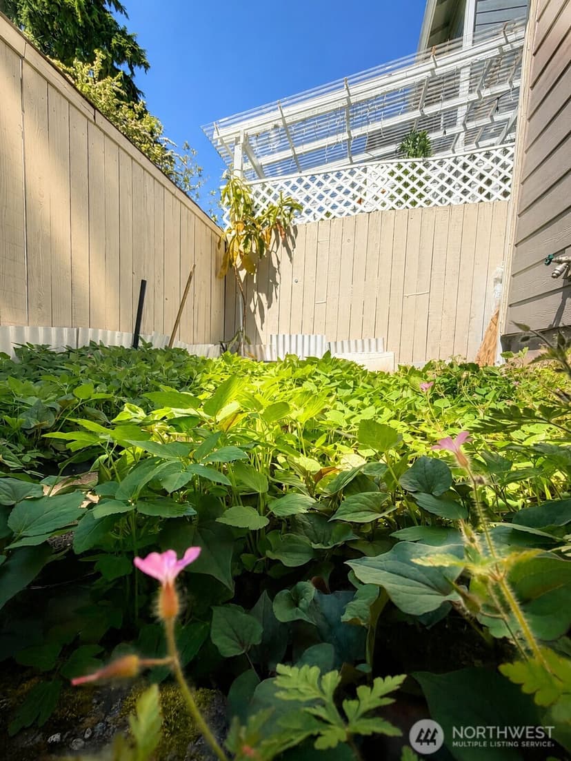 Property photo for 17749 110th Place SE, Renton photo 15
