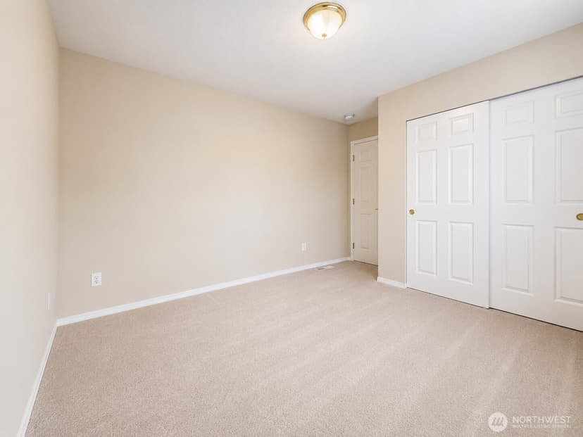 Property photo for 17749 110th Place SE, Renton photo 23