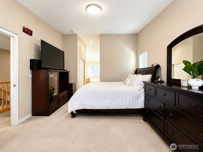 Property photo for 17749 110th Place SE, Renton photo 16