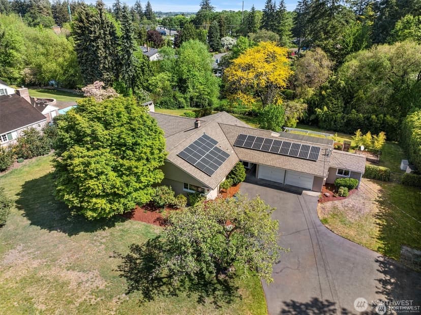 Property photo for 11411 Clovercrest Drive SW, Lakewood photo 33