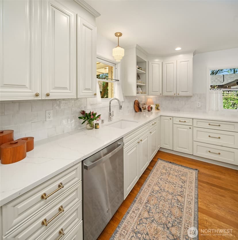 Property photo for 1810 N Union Avenue, Tacoma photo 10
