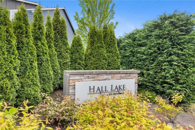 Property photo for 20818 54th Avenue W, Lynnwood photo 2