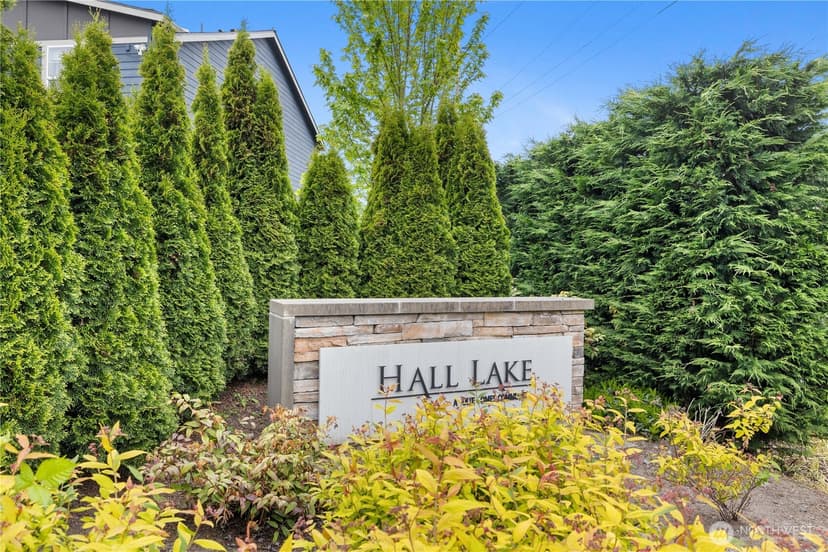 Property photo for 20818 54th Avenue W, Lynnwood photo 2