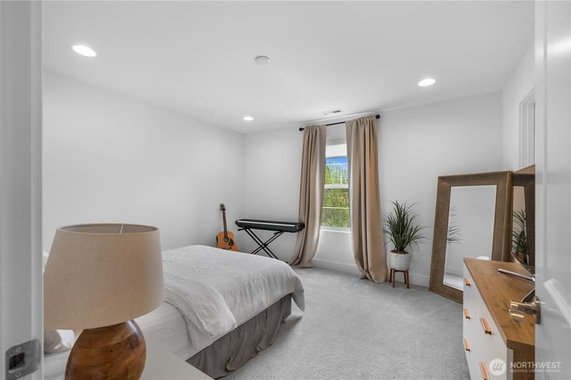 Property photo for 20818 54th Avenue W, Lynnwood photo 28