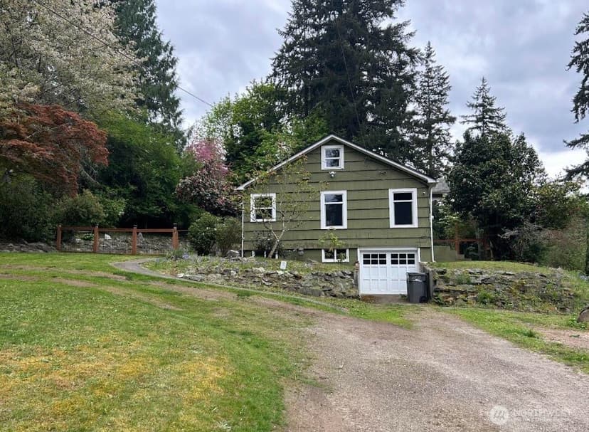 Property photo for 2100 Phinney Bay Drive, Bremerton