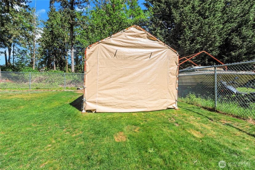 Property photo for 32226 39th Avenue S, Federal Way photo 24