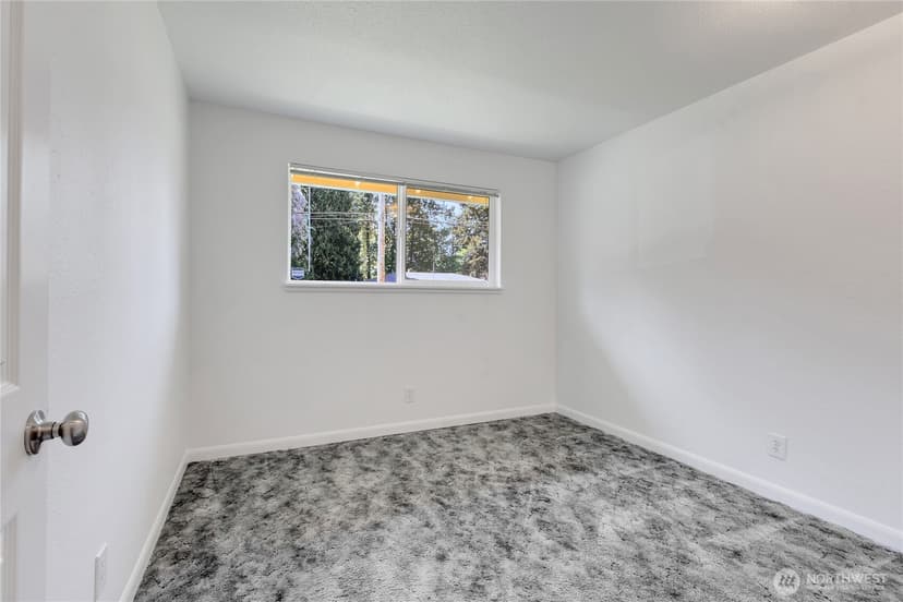 Property photo for 32226 39th Avenue S, Federal Way photo 17