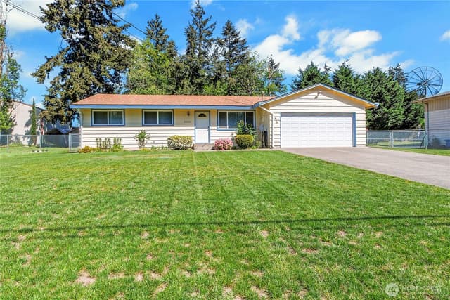 Property photo for 32226 39th Avenue S, Federal Way photo 2