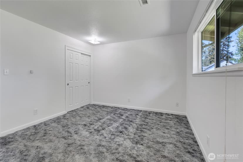 Property photo for 32226 39th Avenue S, Federal Way photo 20