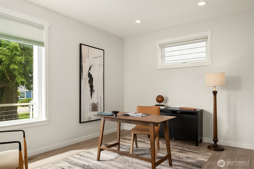 Property photo for 12516 Phinney Avenue N, Seattle photo 15
