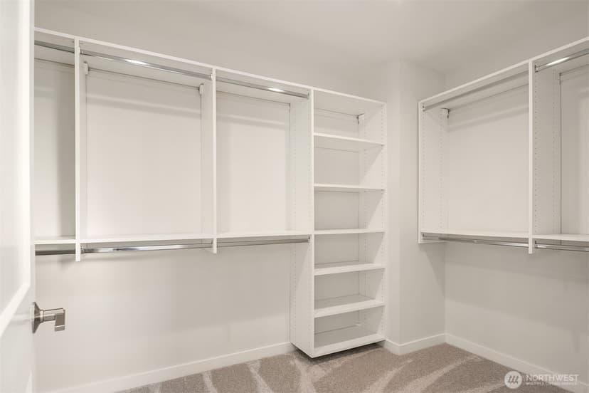 Property photo for 12516 Phinney Avenue N, Seattle photo 21