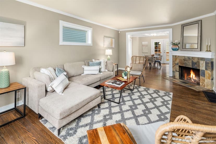 Property photo for 1513 27th Avenue, Seattle photo 6