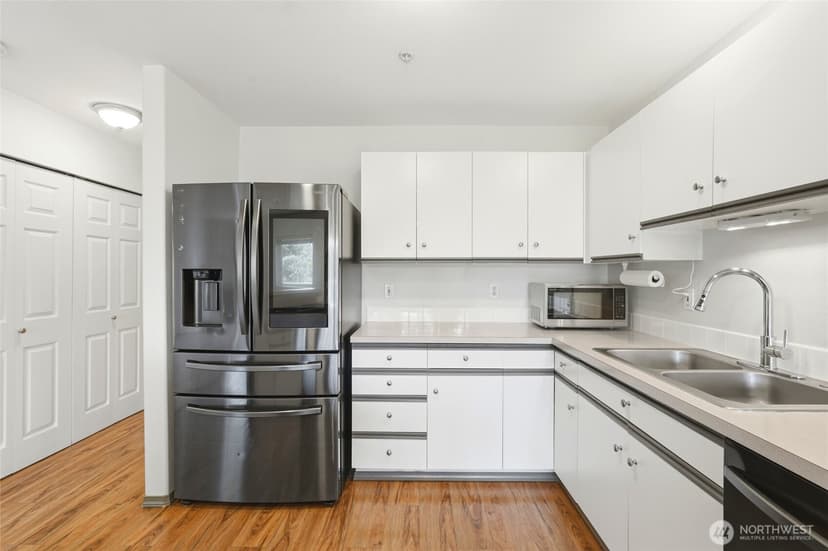 Property photo for 1318 37th Street #1304, Everett photo 11