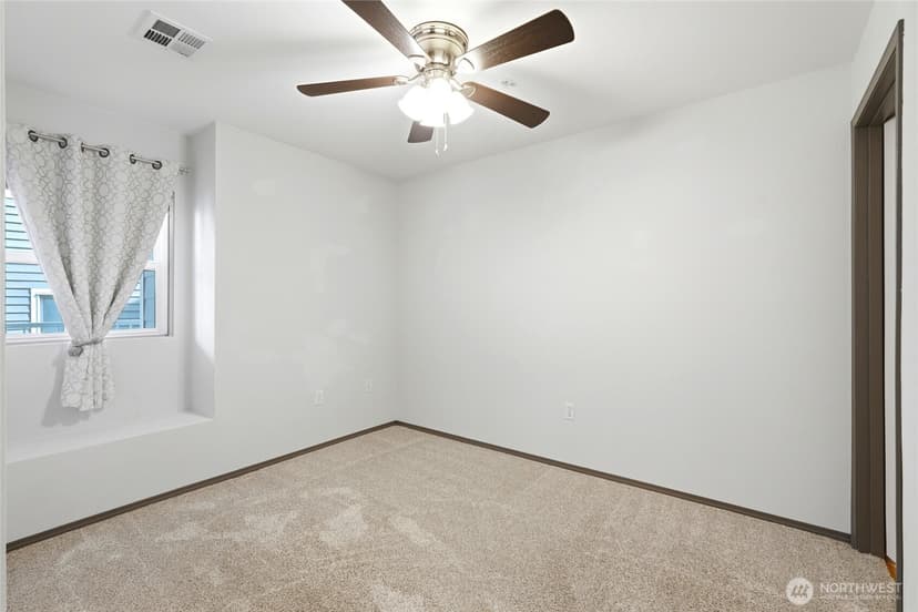 Property photo for 1318 37th Street #1304, Everett photo 17