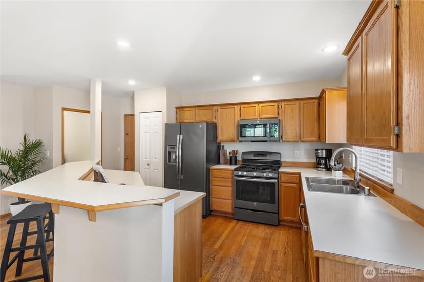 Property photo for 718 Glen Avenue, Snohomish photo 13