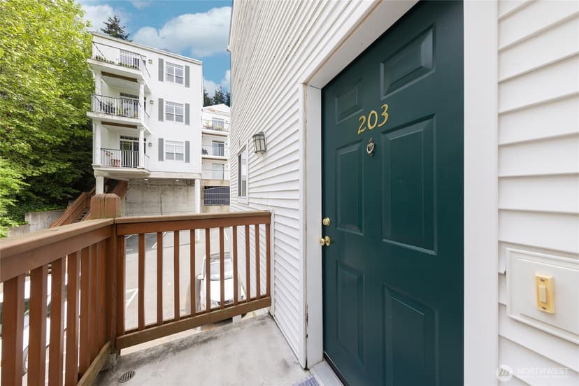 Property photo for 3980 129th Place SE #B203, Bellevue photo 18
