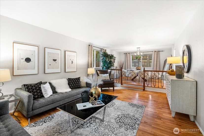 Property photo for 14072 117th Avenue NE, Kirkland photo 11