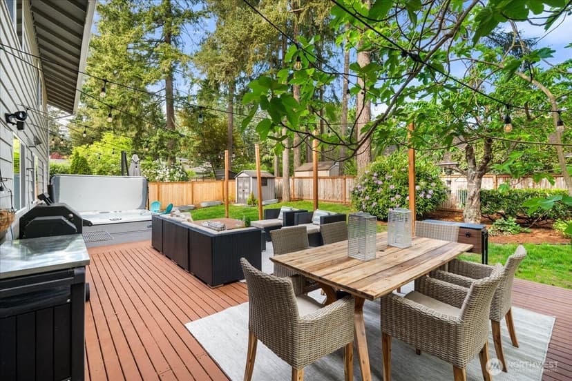Property photo for 14072 117th Avenue NE, Kirkland photo 16