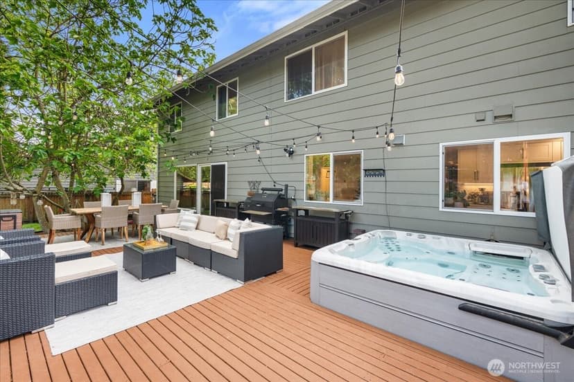 Property photo for 14072 117th Avenue NE, Kirkland photo 18