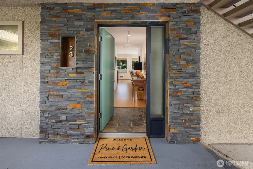 Property photo for 9951 Lake Washington Blvd NE #23, Bellevue photo 5
