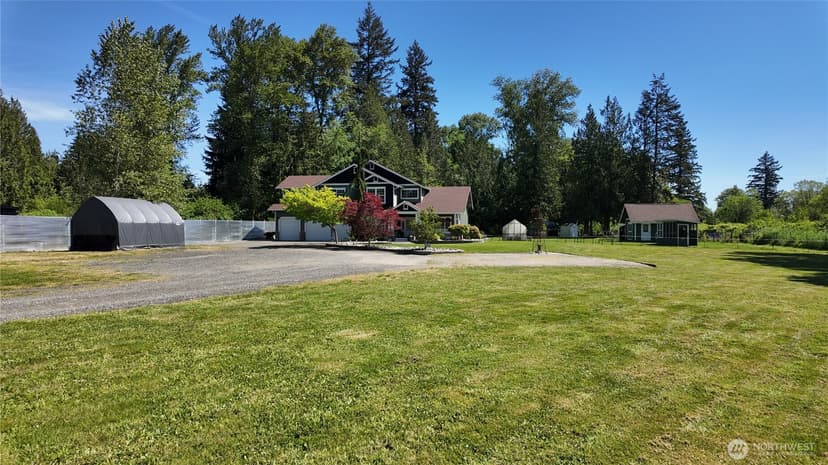 Property photo for 18033 3rd Avenue NE, Arlington photo 29