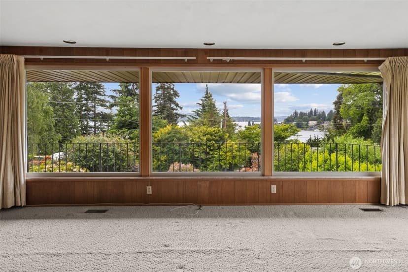 Property photo for 9510 Lake Washington Boulevard NE, Bellevue photo 21