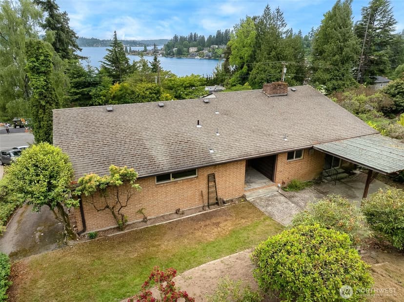 Property photo for 9510 Lake Washington Boulevard NE, Bellevue photo 25