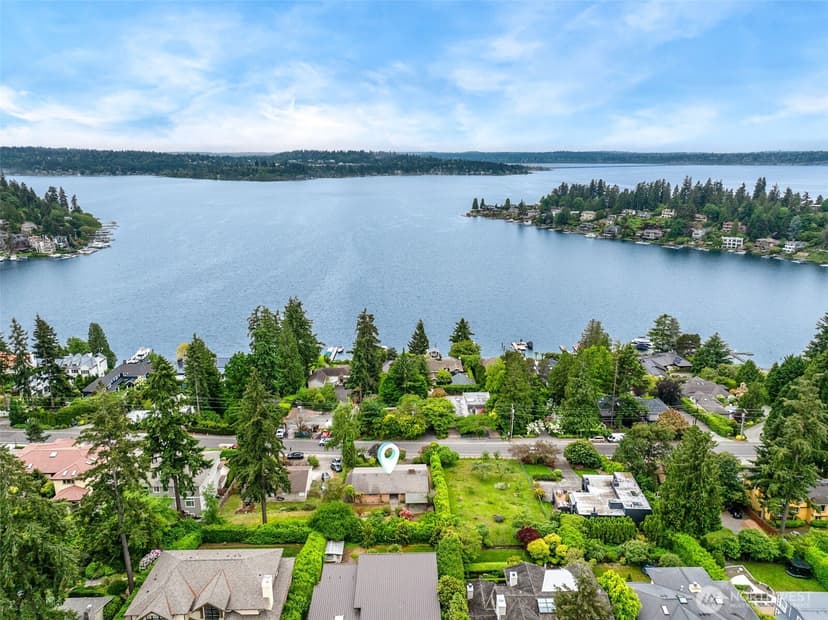 Property photo for 9510 Lake Washington Boulevard NE, Bellevue photo 12