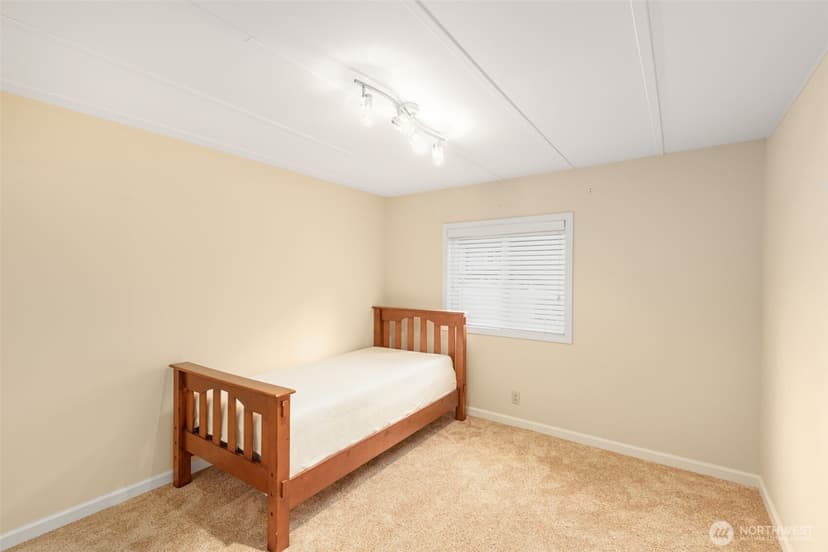 Property photo for 23807 7th Place W, Bothell photo 16