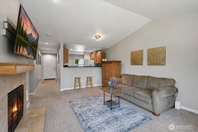 Property photo for 26209 116th Avenue SE #B303, Kent photo 3