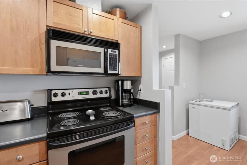 Property photo for 26209 116th Avenue SE #B303, Kent photo 7