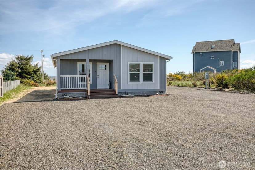 Property photo for 1414 Storm King Avenue SW, Ocean Shores photo 31