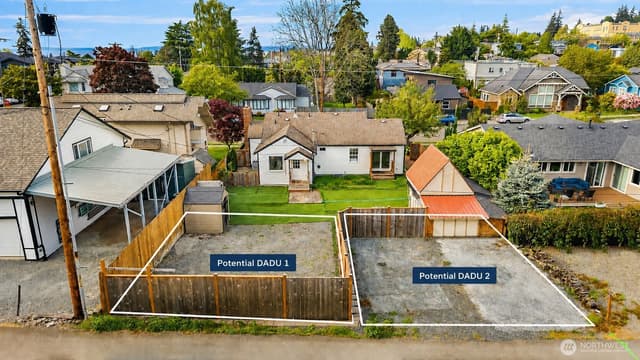 Property photo for 618 Alder Street, Edmonds photo 2