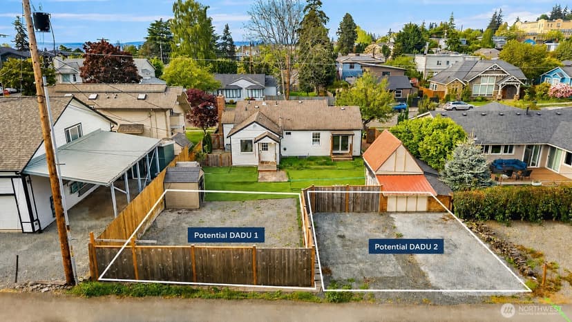 Property photo for 618 Alder Street, Edmonds photo 2